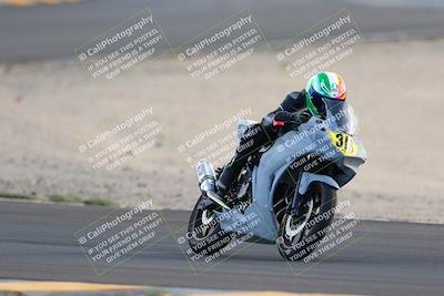 media/Sep-24-2022-CVMA (Sat) [[a45f954247]]/Race 15 500 Supersport-350 Supersport/